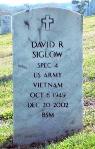 Siglow grave marker